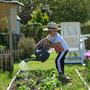 Jouffrey_Marie-Sophie_Jardinier en herbe_Jardins communaux en Vegney_24.04.2018.JPG