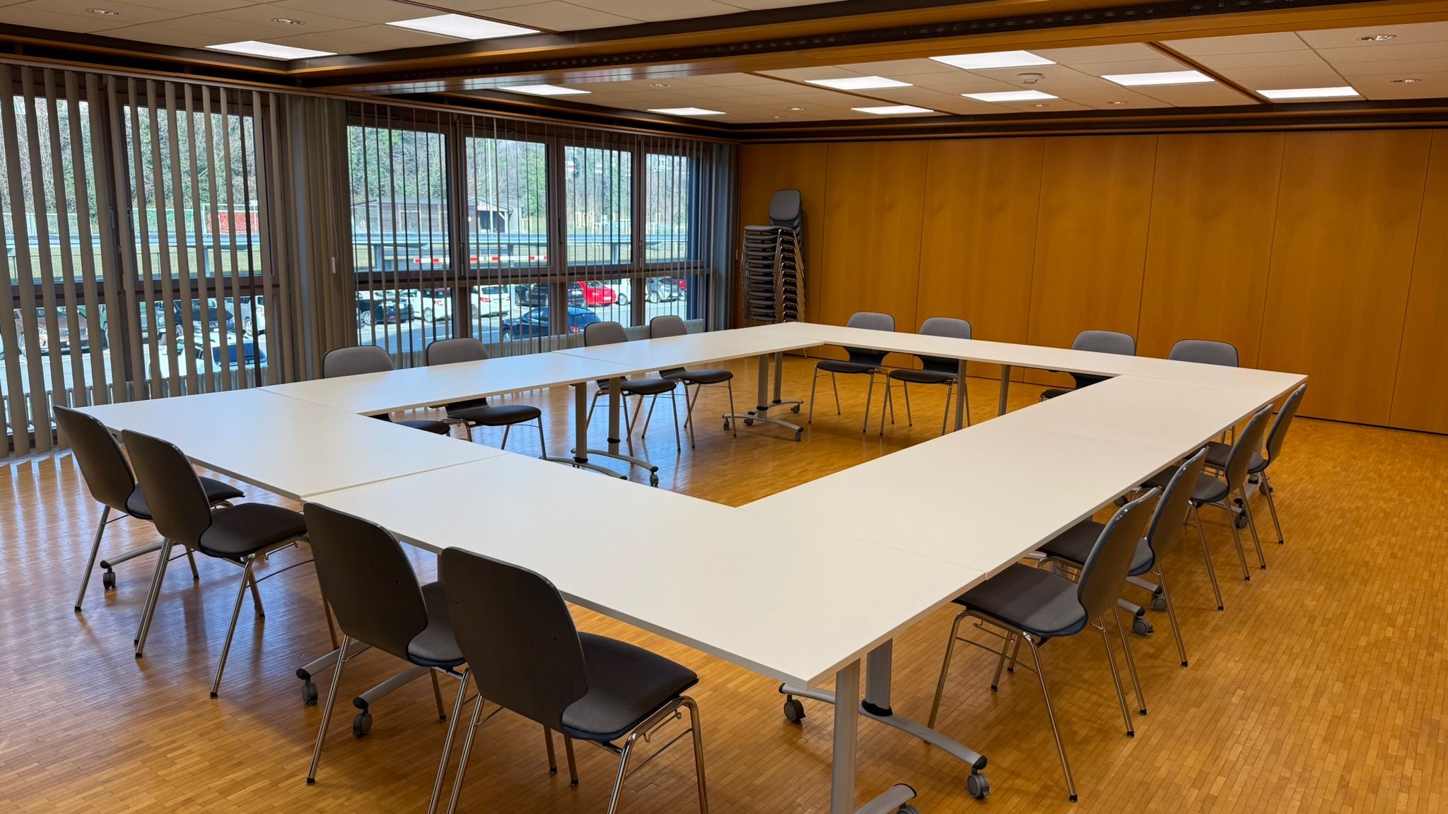 3F0C03CC-8F19-4474-915E-62C23B7312C1